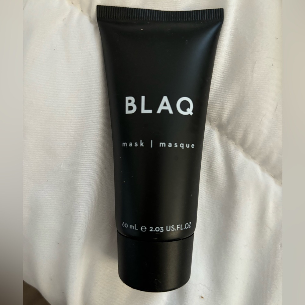BLAQ CHARCOAL PEEL OFF FACE MASK